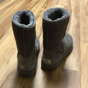 Gray ugg boots